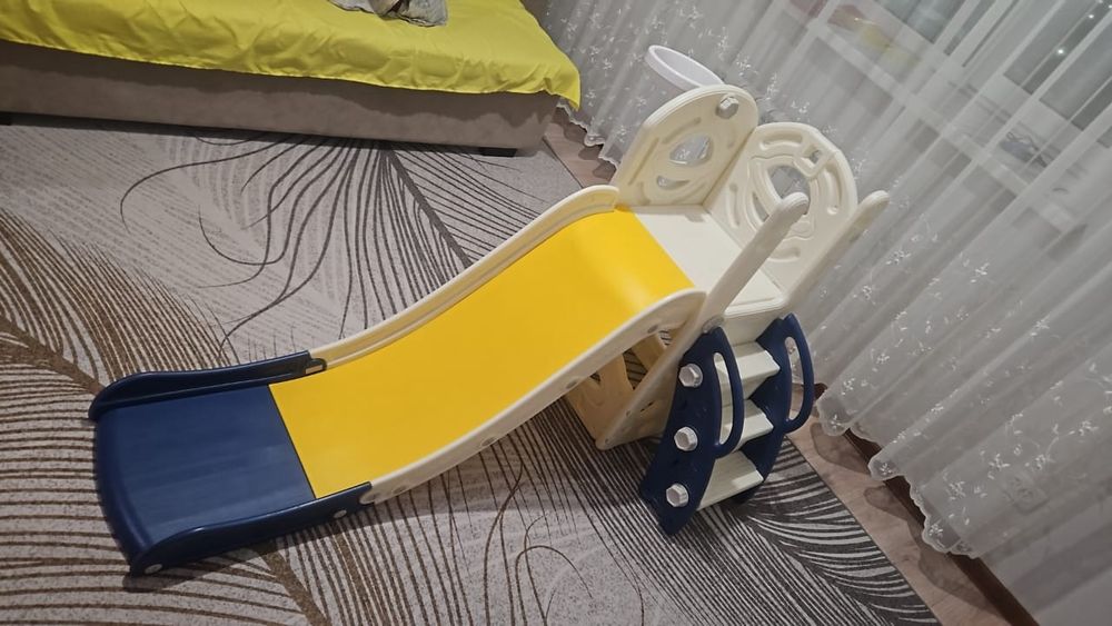 Детская горка в отличном состоянии