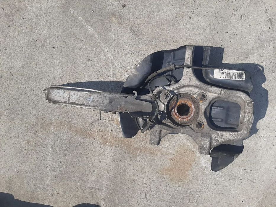 fuzeta dreapta fata alfa romeo 159 2.4 jtd