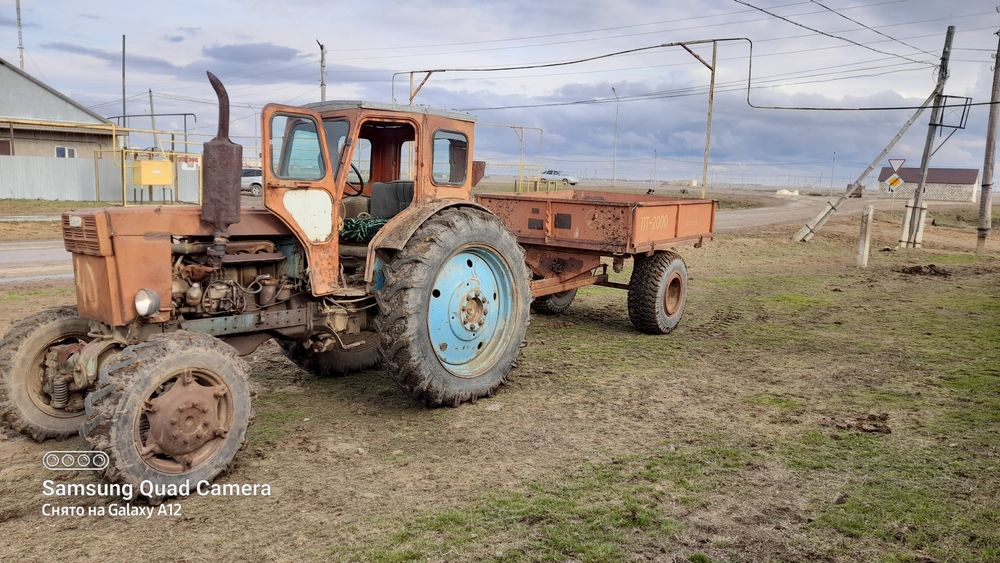 Продам трактор с прицепом