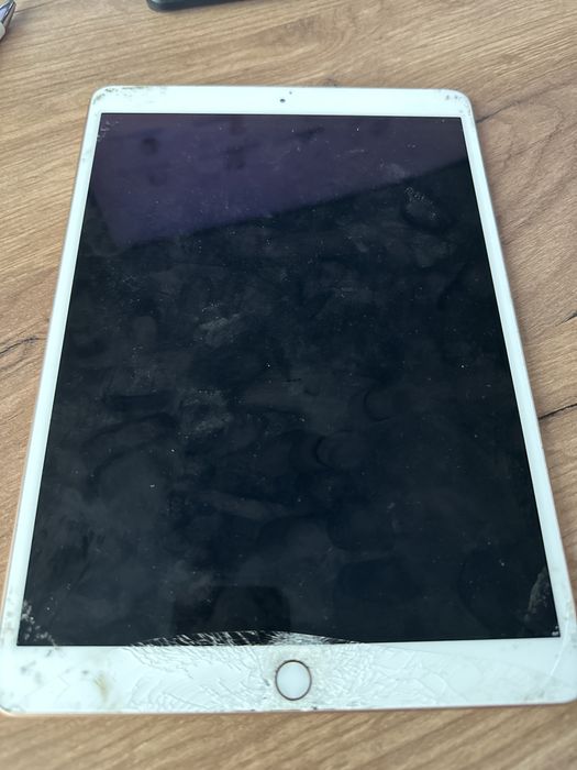 Ipad air2, экран не работает
