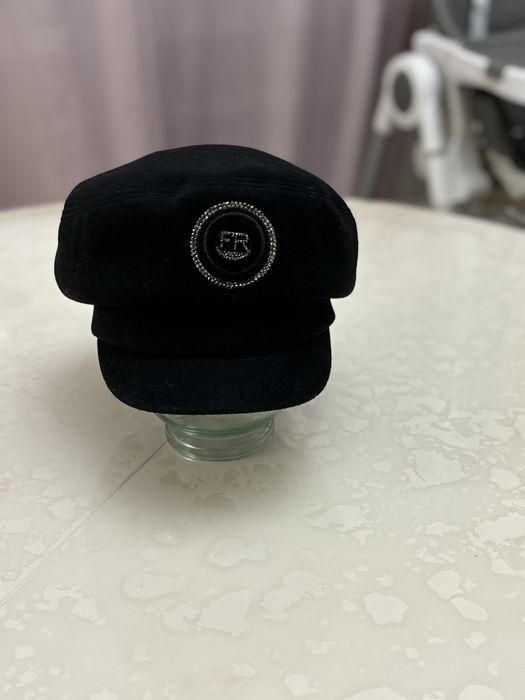 Продается осенняя шапка(кепка)