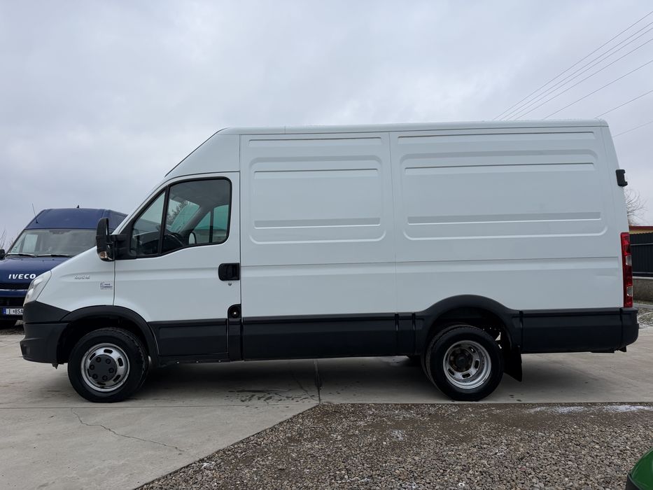 Iveco Daily 40C15 3.0 E5 Cat. B 3.500 kg. Clima 35C15