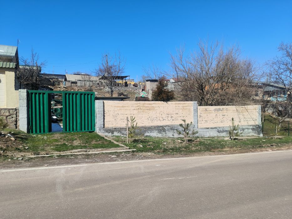 Dacha sotiladi bostonliq