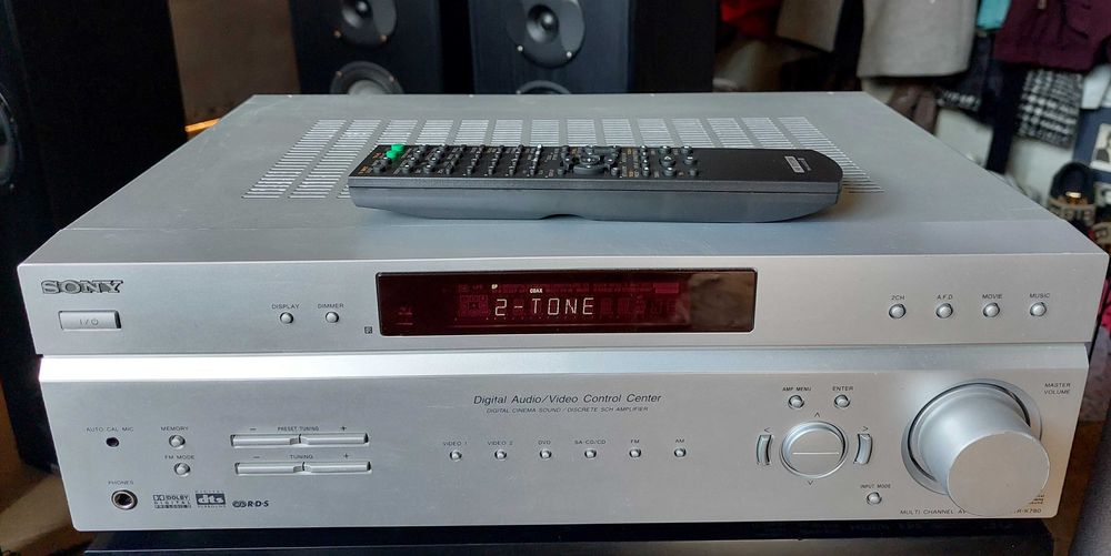 Amplituner 5.1 SONY cu telecomandă ( stație 5 X 85W )