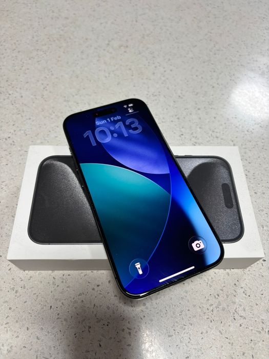 iPhone 15 pro 128 Gb black titanium