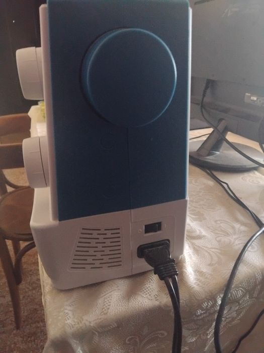 Шевна машина Burnette sew&go 5