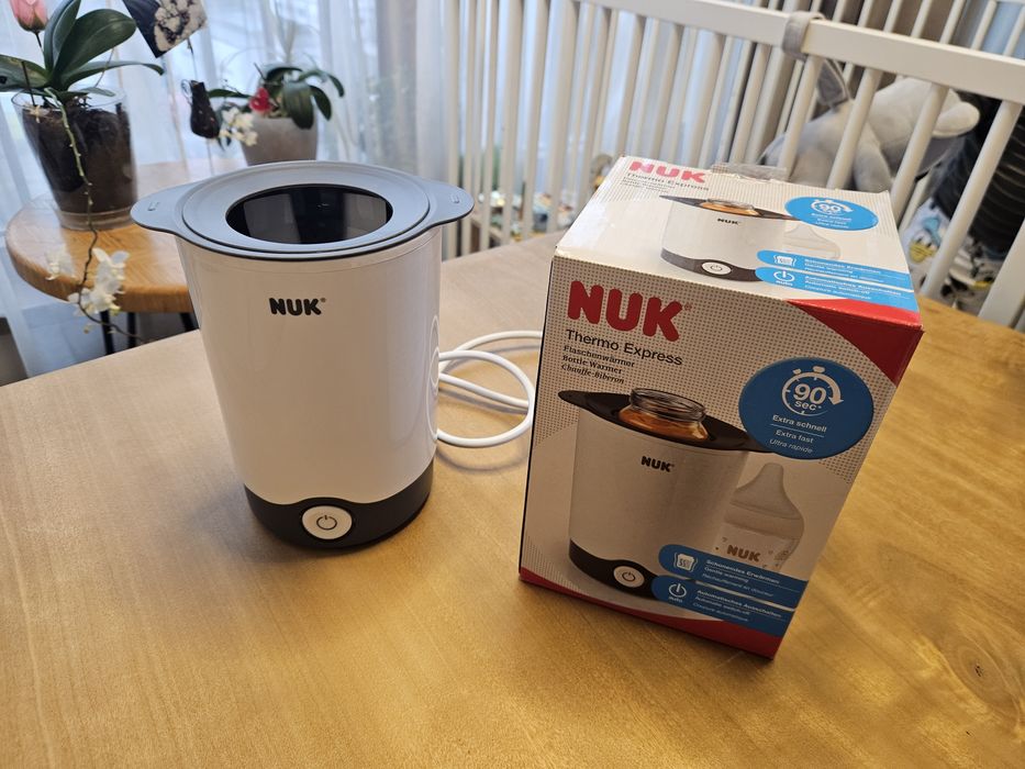 NUK Thermo Express нагревател за шишета