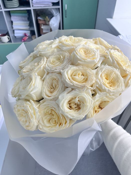 Сары Раушан гүлдері