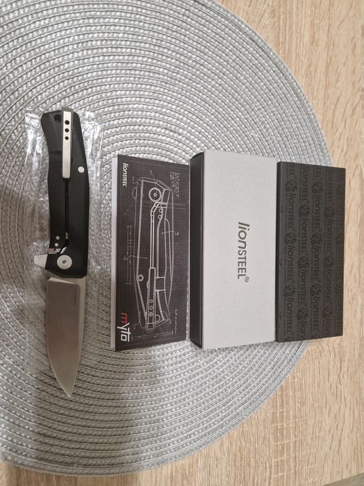 Луксозен сгъваем нож LionSteel MYTO