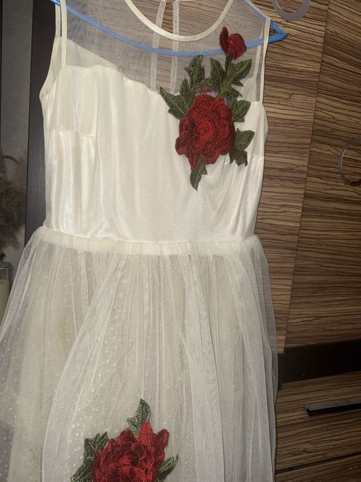 Платье 42-44 р в отличном состояние