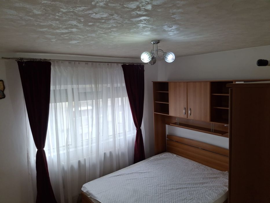 Apartament 2 camere - zona Gura Leului