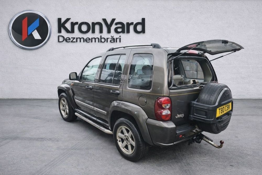 Dezmembrari dezmembrez  Jeep Cherokee III 2.8 Jeep Cherokee III 2.5 D