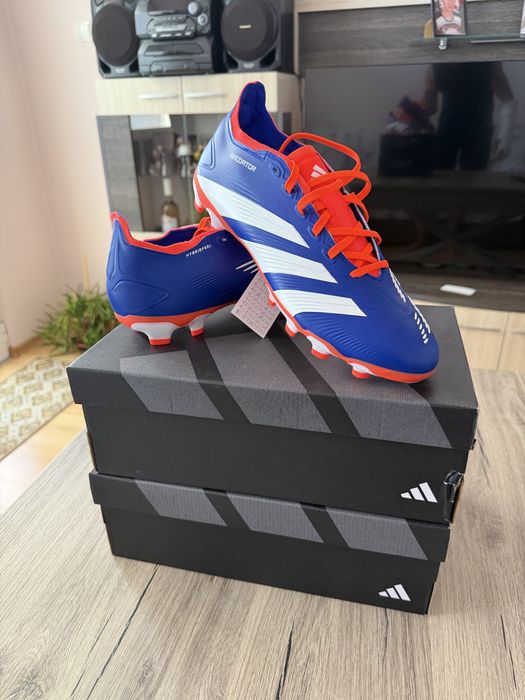 Футболни бутонки Adidas PREDATOR LEAGUE MG