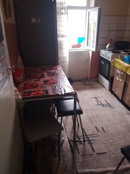 Продаю квартиру двухкомнатную