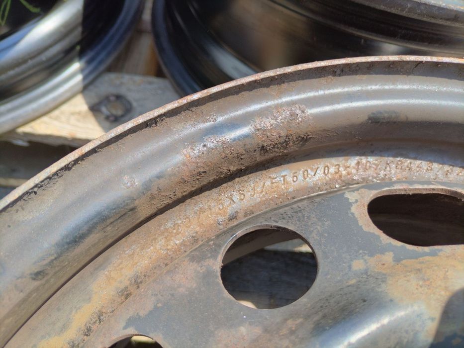 15 цола 5 х 114,3 мм Мазда - 6 инча / ЕТ 50