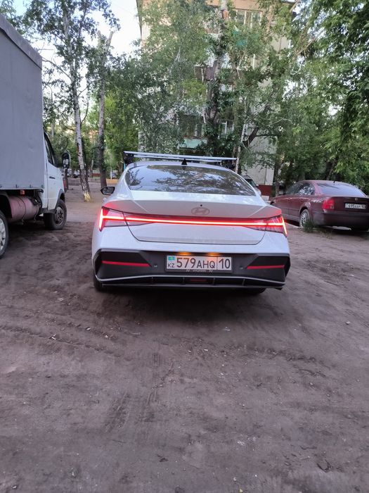 Продам машину Хендай элантра