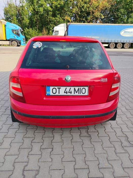 Vând Skoda Fabia