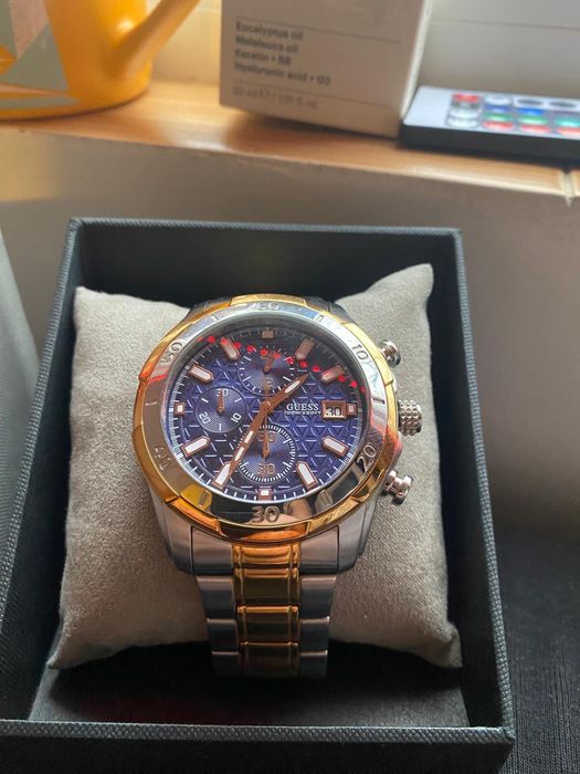 Ceas Guess aproape nou original