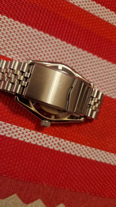 Продавам верига от Strapcode за Seiko 62MAS