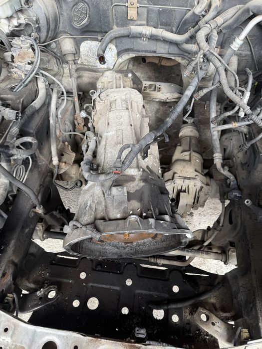 Kia sorento 2.5crdi на части