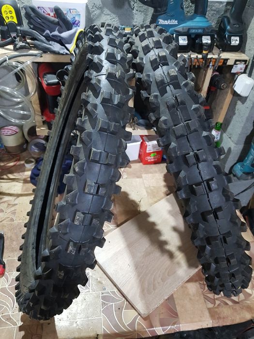 Pirelli din 2020 fata 80 100 21 ( 90 90 21 )