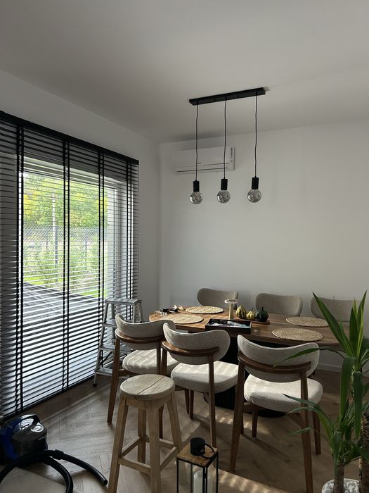 Vand lustra pt dining