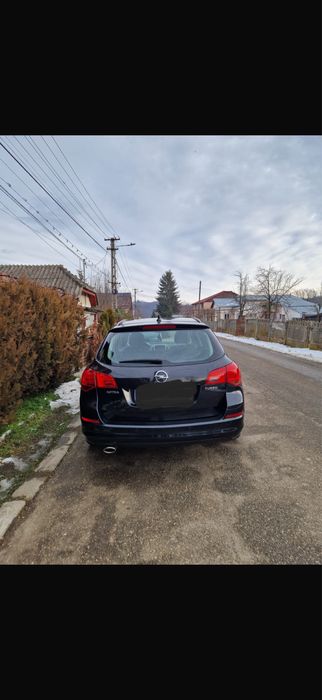 Opel Astra J 2012