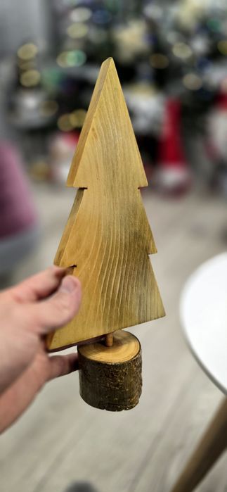 Braduti din lemn pentru Craciun