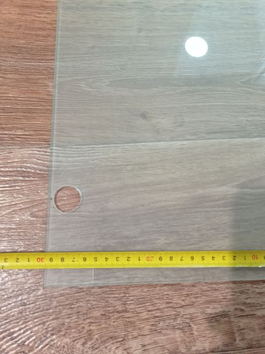 Продам стекла на шкафчики