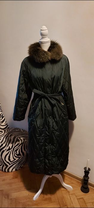 Geaca lunga dama cu guler detașabil din blana naturală de vulpe