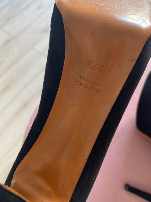 Vand pantofi originali Gucci