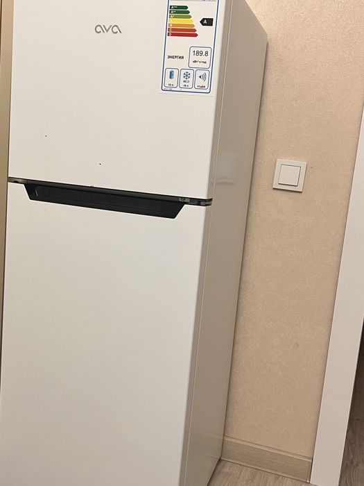 Холодильник AVA. ARF-142LN