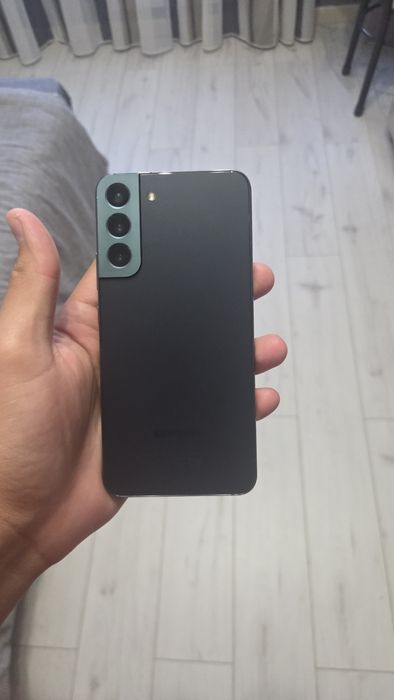Samsung s22+ 128 gb