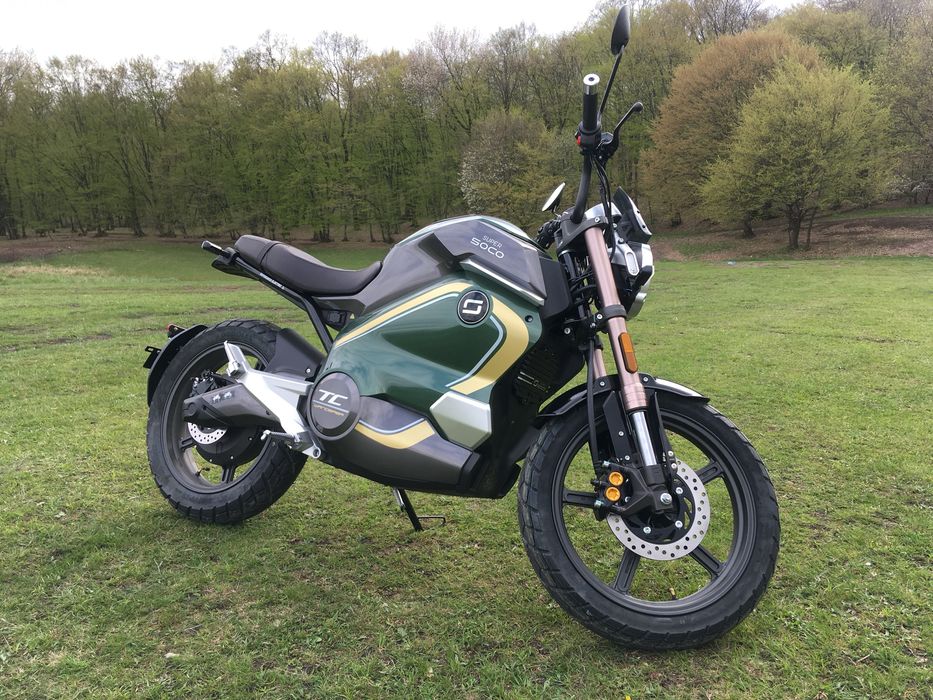 Motocicleta Super Soco TC Wanderer 2022.Tip:Cafe Racer