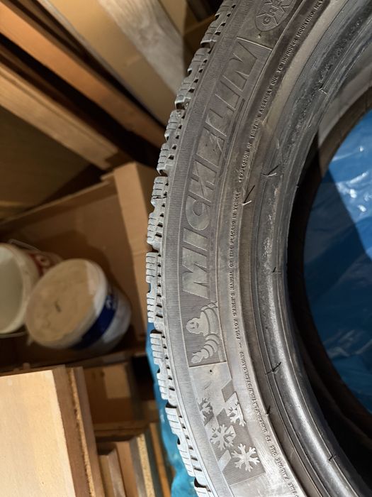 255/40 R18 -4бр. Michelin Pilot Alpin
