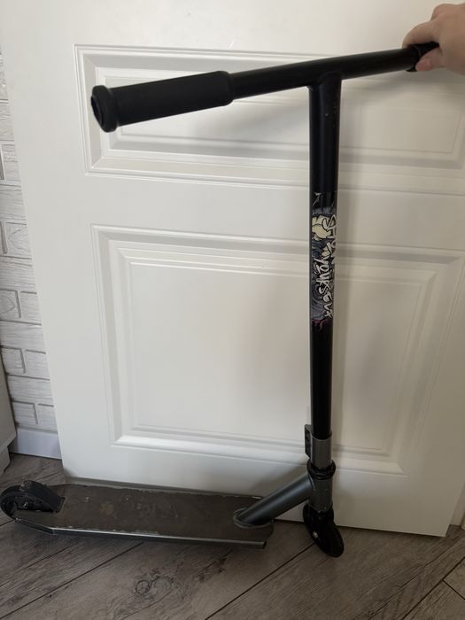 Самокат трюковый