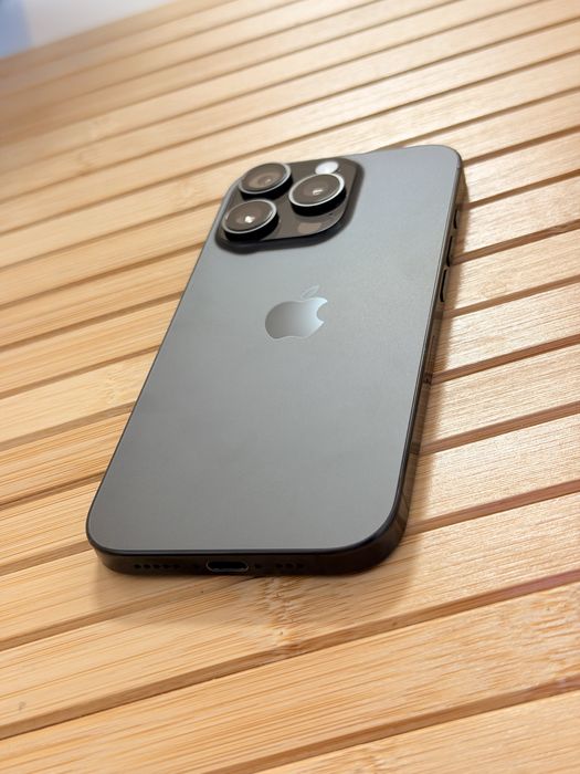 Iphone 16 Pro 256GB with warranty