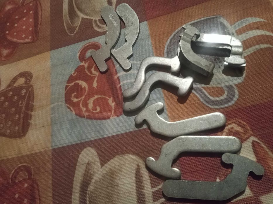 Щифтове ,Чопове, стелажи ,стикери за стелажи изгодно