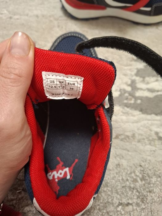 Adidasi noi nepurtați masura 30