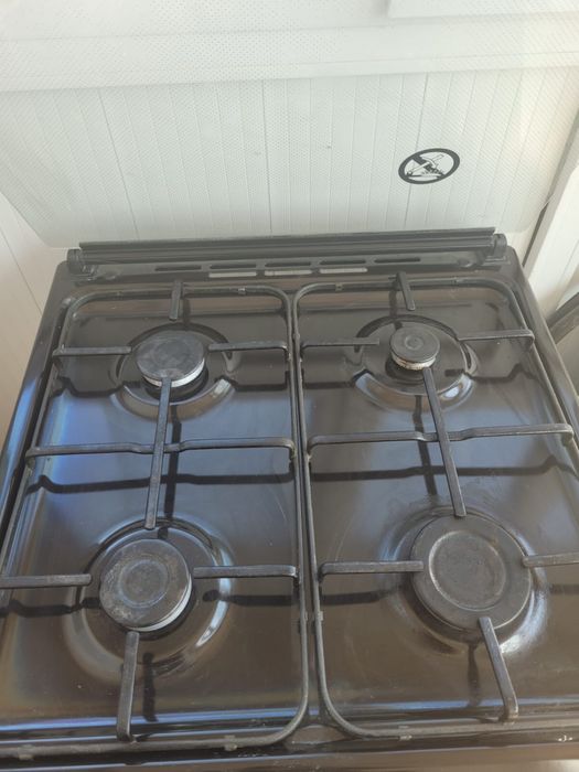 Газ плита продам срочно