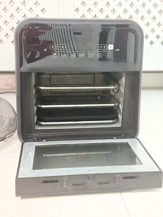 Air Fryer cu convecție Breville – 12L, multifuncțional, ca nou,