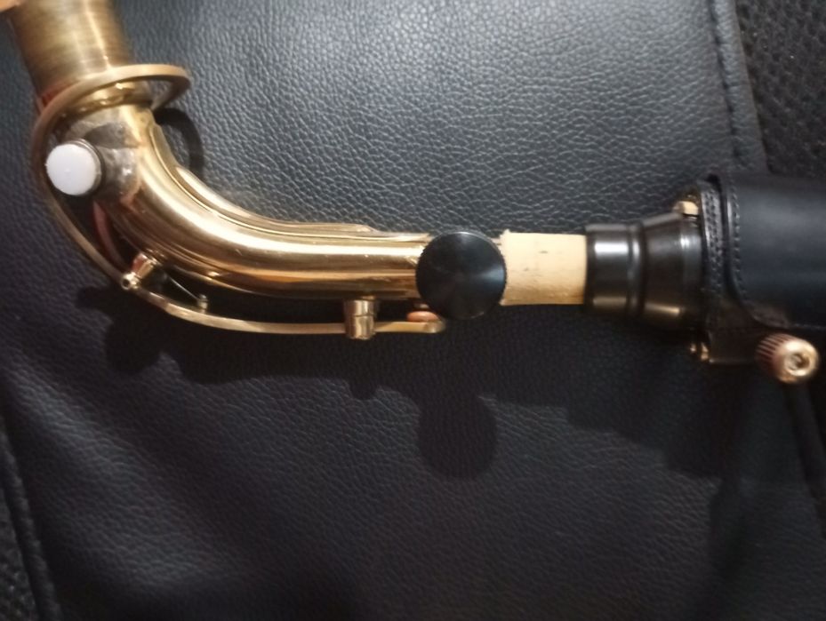 Vând saxofon alto Grassi