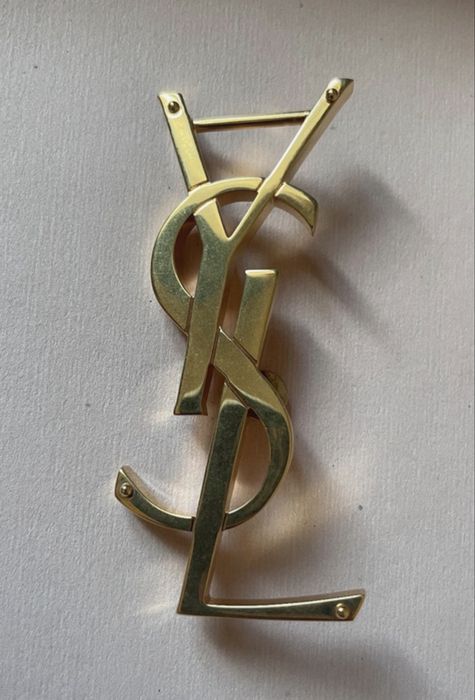 Brosa originala saint laurent