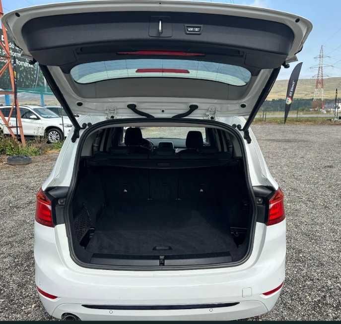 BMW 220d xDrive  | 190 CP | Full Option | Piele.