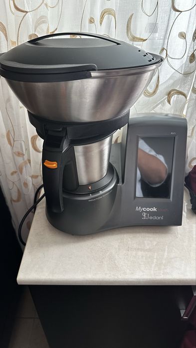 Продам MyCook touch