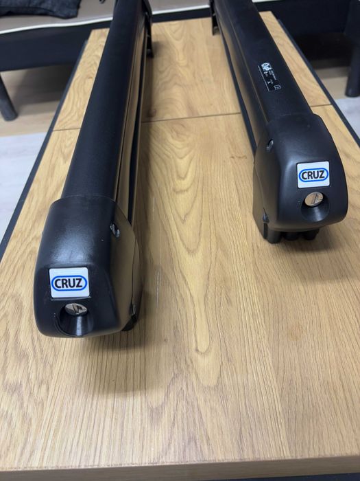 Багажник за ски и сноуборд CRUZ 6 BLACK