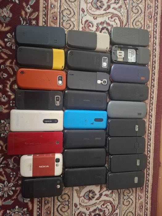 Продам телефоны рабочие без батареи