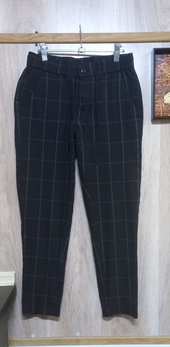 Платье,брюки,свитера,жилет