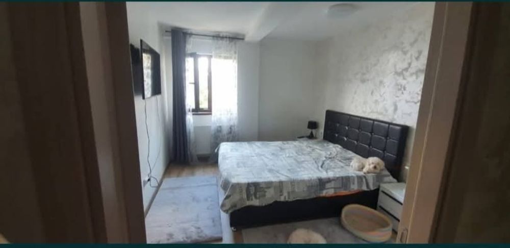 Apartament cu  2 camere  , dressing si boxa