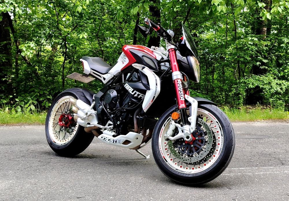 Mv agusta 800 rr dragster CRC